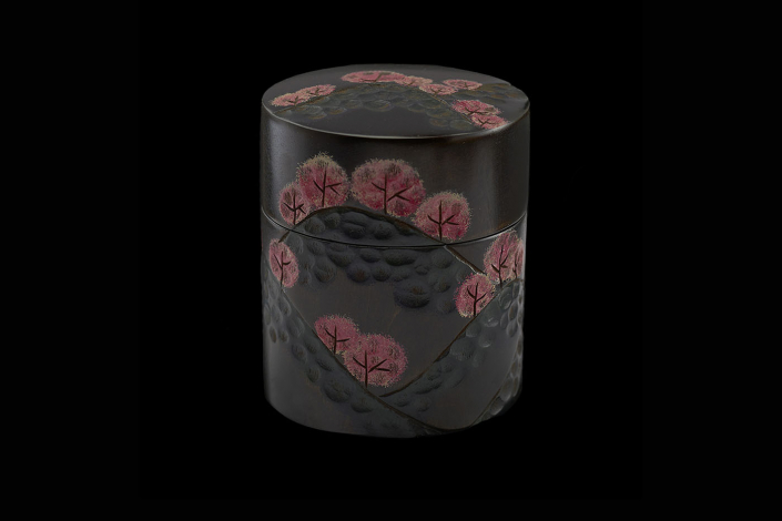 川添日記 草木彫の茶筒